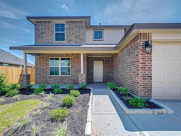3rd image of 9623 Japonica Dr