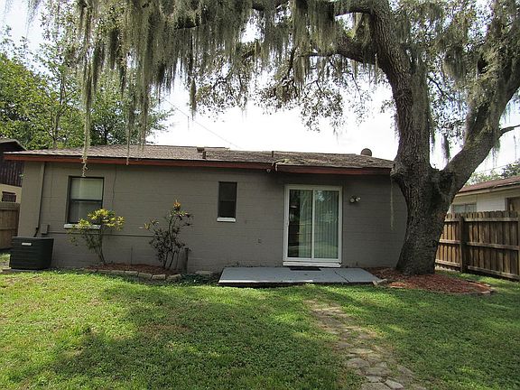 2nd image of 3414 E Lambright St