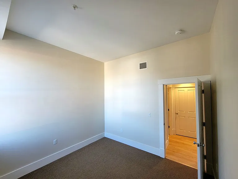 132 Main St #312 — Photo 8