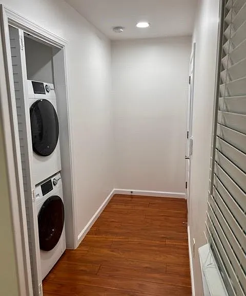 2240A Metcalf St — Photo 12