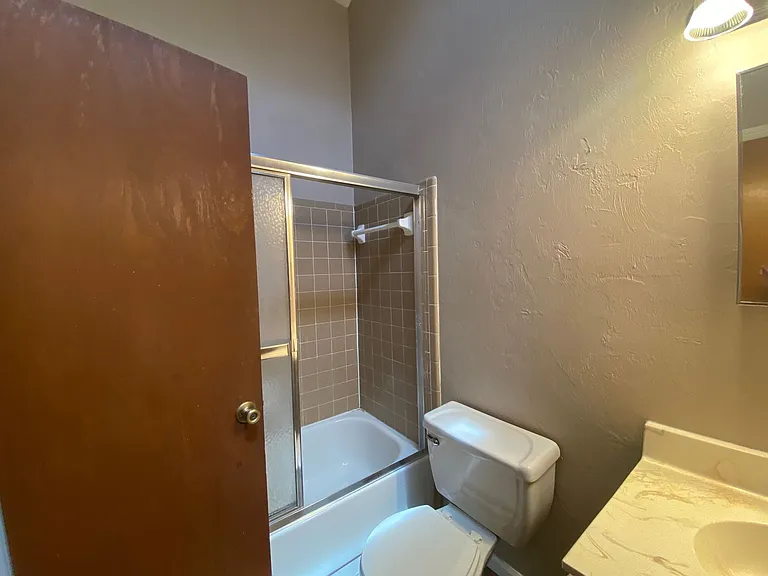 1284 High Rd — Photo 12