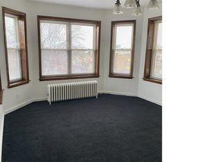 8302 S Paulina St FLOOR 3, Chicago, IL 60620