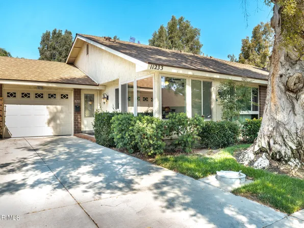 11233 Village 11, Camarillo, CA 93012