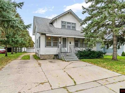 810 Range St, North Mankato, MN, 56003