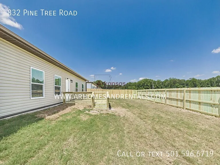832 Pine Tree Rd — Photo 17