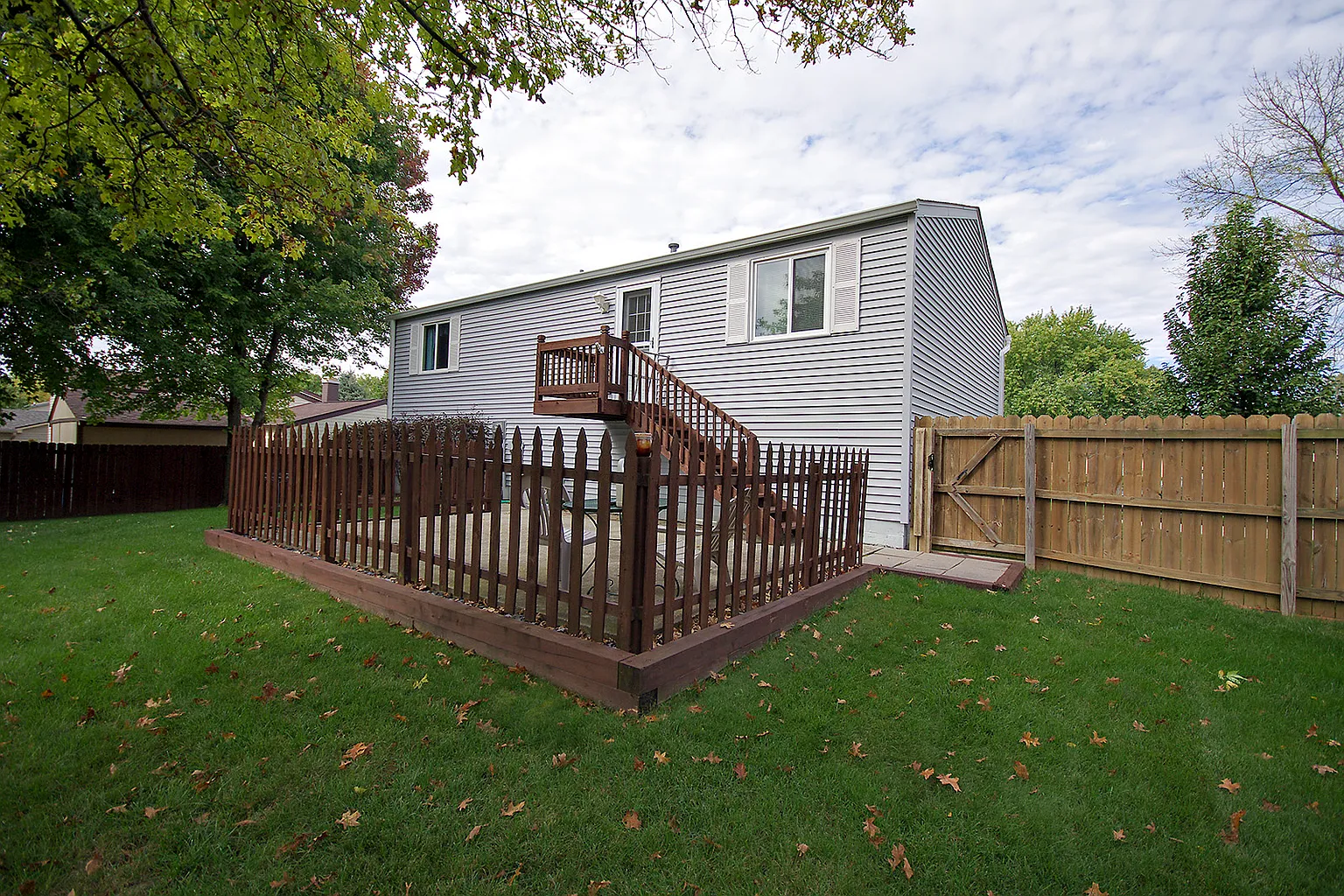 6831 Troon Way photo 1