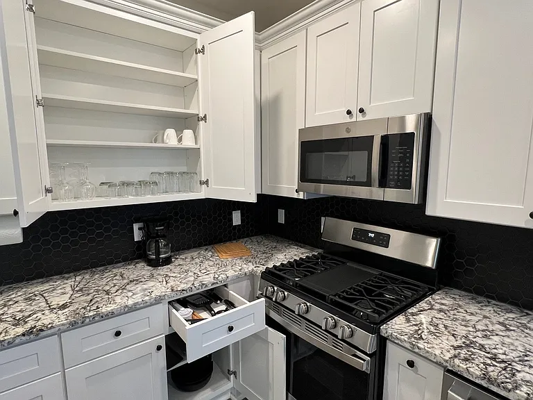 4509 Teton St — Photo 7