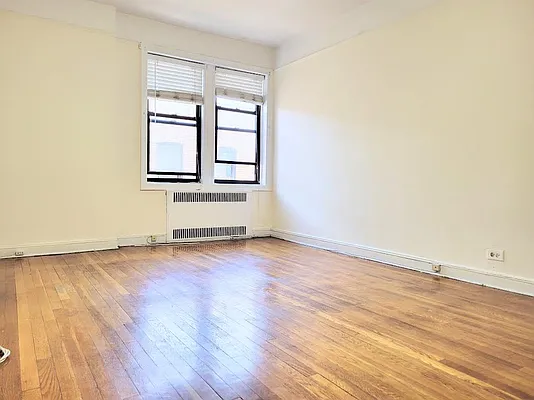 Rented by Virtual Real Estate | media 3