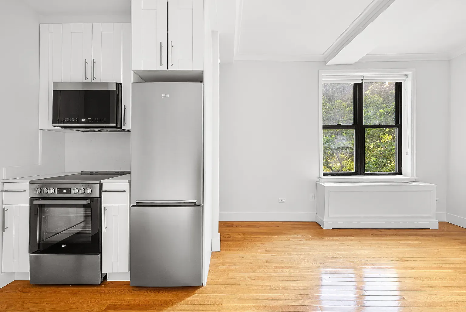 210 West 70th Street — Photo 4