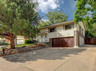 1815 S Welch Cir, Lakewood, CO 80228