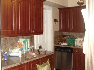 1211 NW 79th Way, Pembroke Pines, FL 33024
