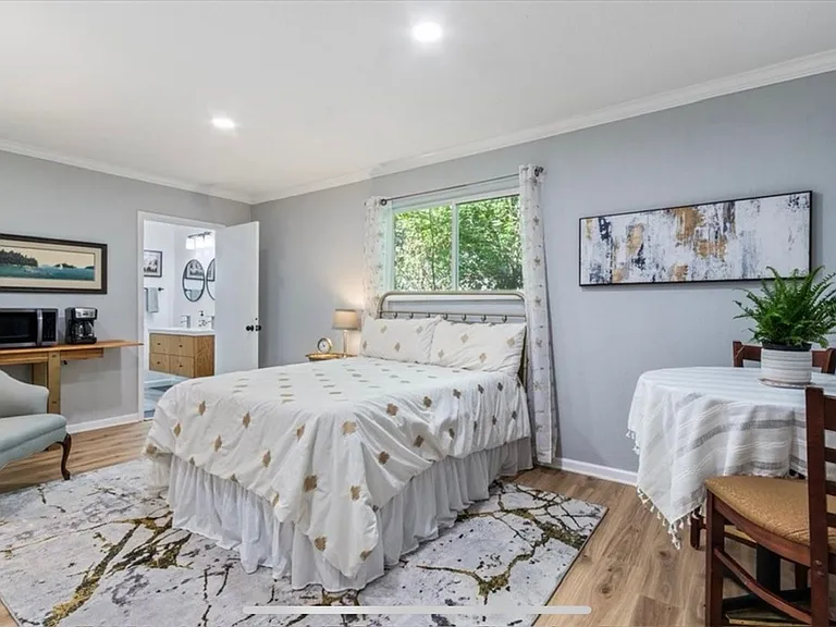 2316 Hermanson Dr — Photo 13
