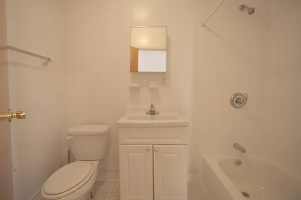 Rented by Citi Habitats | media 9