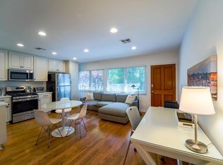 135 Montana Ave APT 10, Santa Monica, CA 90403