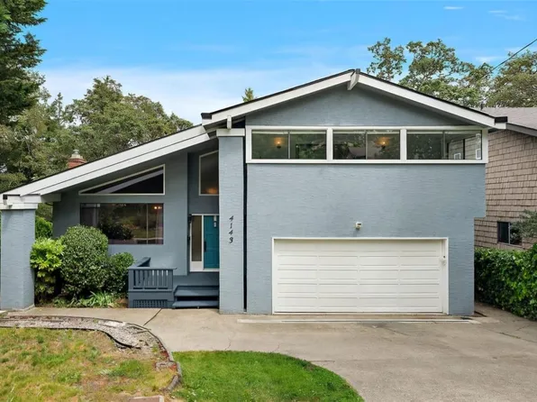 4143 Cedar Hill Rd, Saanich, BC V8N 3C2