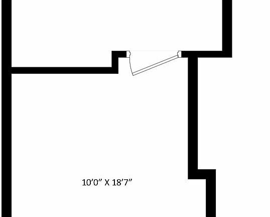 2nd image of 138 Scholes St APT 8