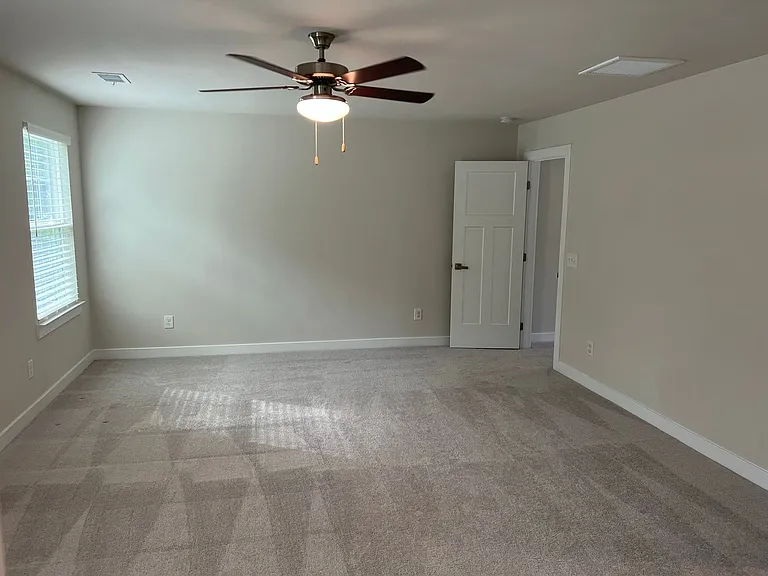 125 Country Oaks Ln — Photo 35