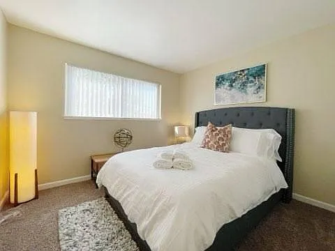 Woodside Palms — Photo 2