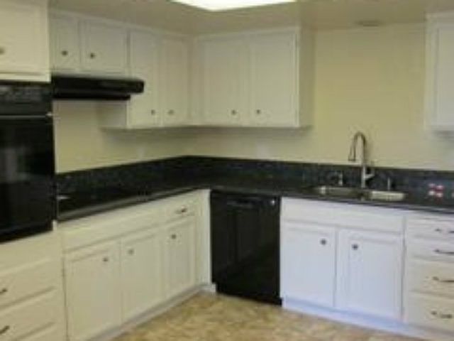 2nd image of 20 Villa Pacheco Ct