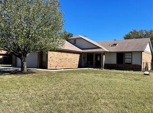 204 N Rainbow Bridge Dr, Cedar Park, TX 78613
