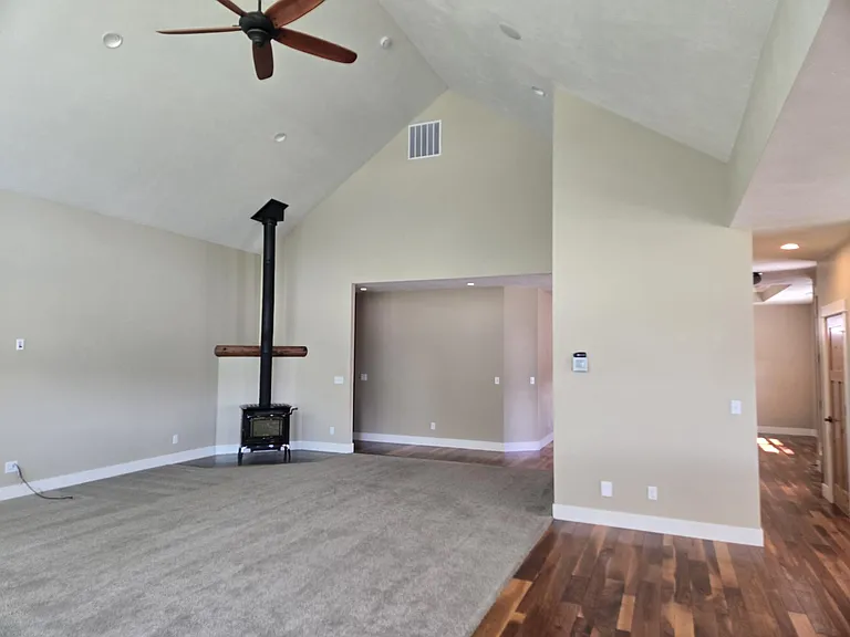 25154 Paradise Dr — Photo 12