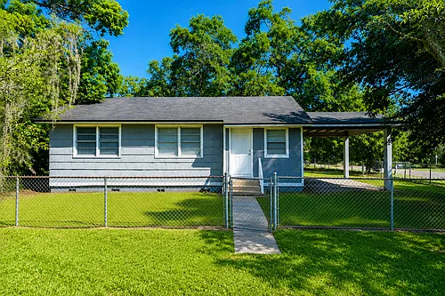 1707 Grand St Photo 1