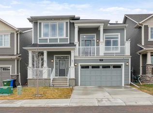 142 E Yorkstone Way SW, Calgary, AB T2X 4S2