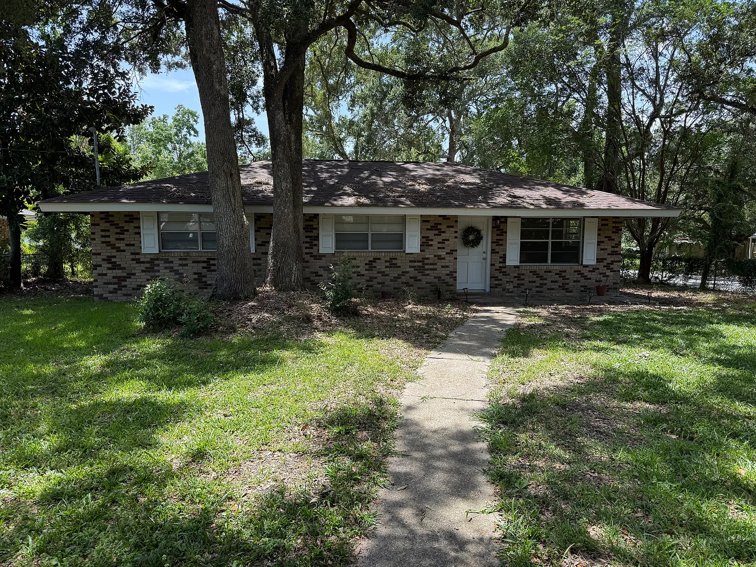 123 Shady Grove Ave — Photo 1