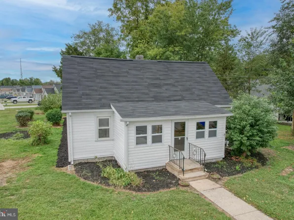 102 East St, Harrington, DE 19952