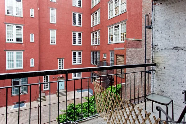 Rented by Copperwood Real Estate | media 20