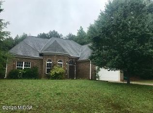 323 Hickory Rd, Jackson, GA 30233