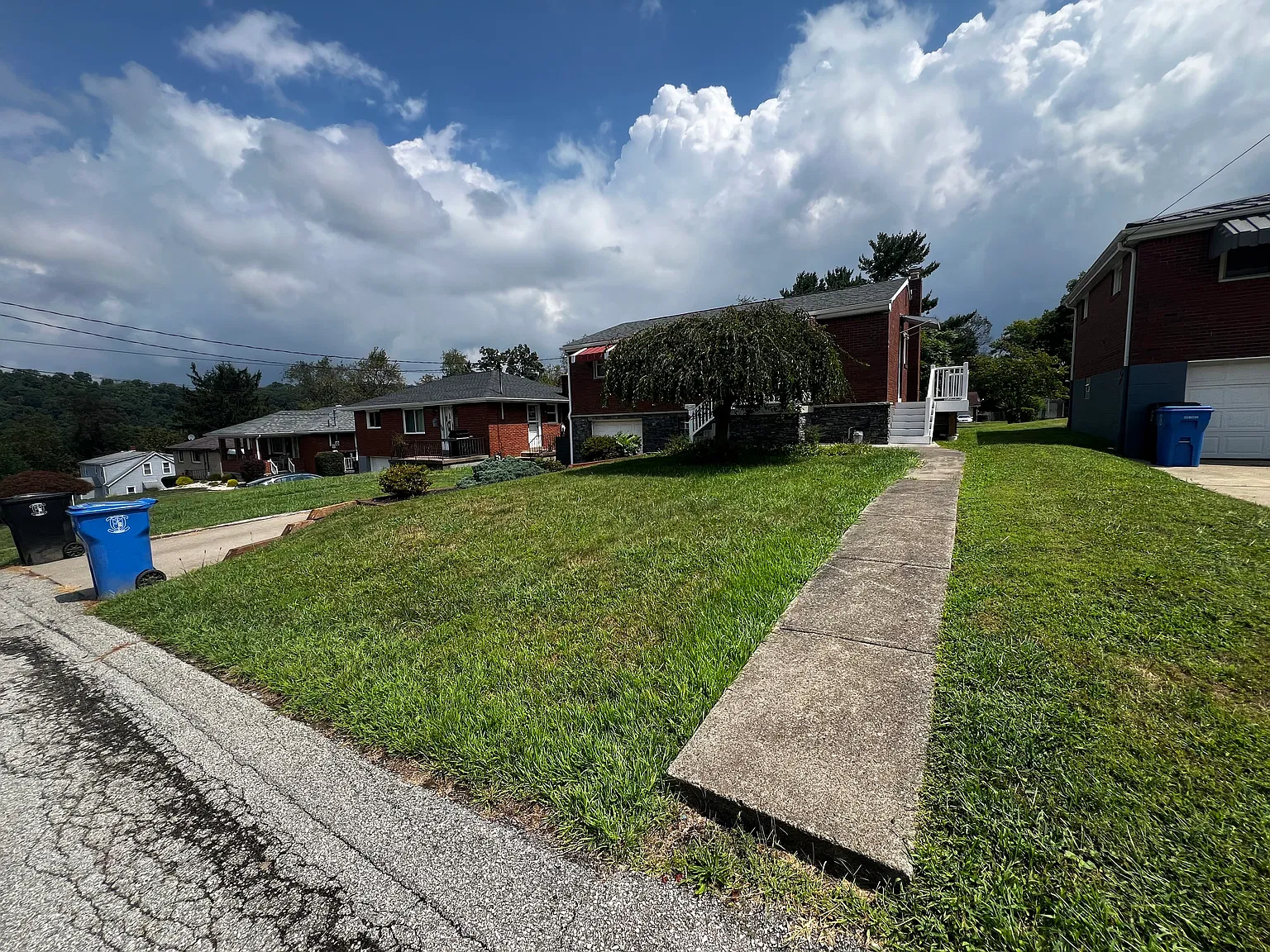 315 Terrace Dr — Photo 3