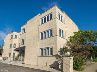 941 N Northwest Hwy APT 3A, Park Ridge, IL 60068