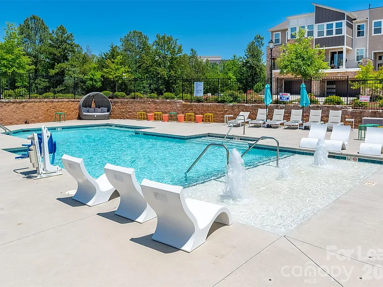 1630 Unison Dr #135 — Photo 40