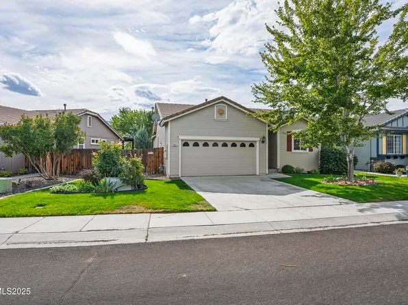 383 Royal Troon Dr, Dayton, NV 89403