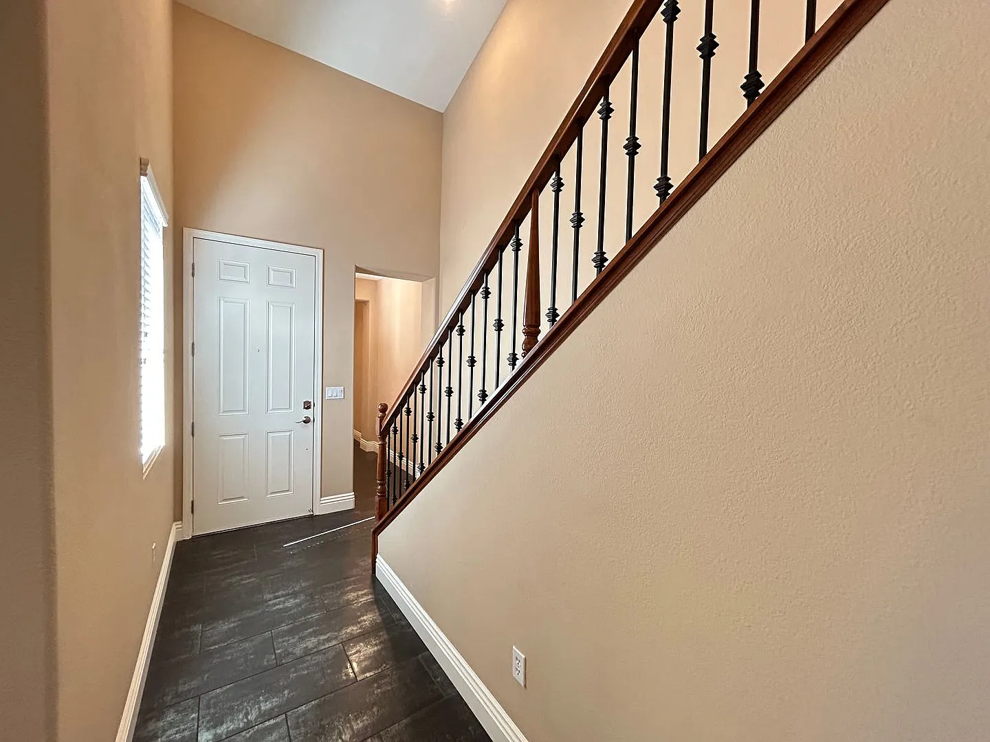 Downtown Summerlin 3-Bedroom Townhouse! — Photo 3