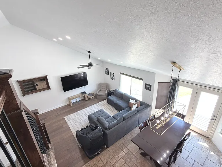 301 W Birch Dr #1 — Photo 7