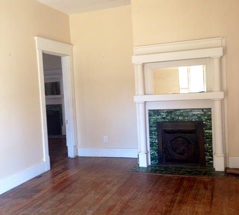 3rd image of 443 Cherry St