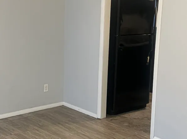 505 W 53rd Ave, Gary, IN 46410