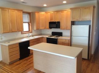 4049 N Sheridan Rd #1, Chicago, IL 60613