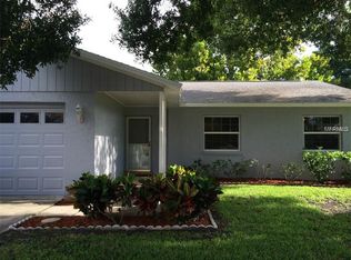 105 Forest Cir, Safety Harbor, FL 34695