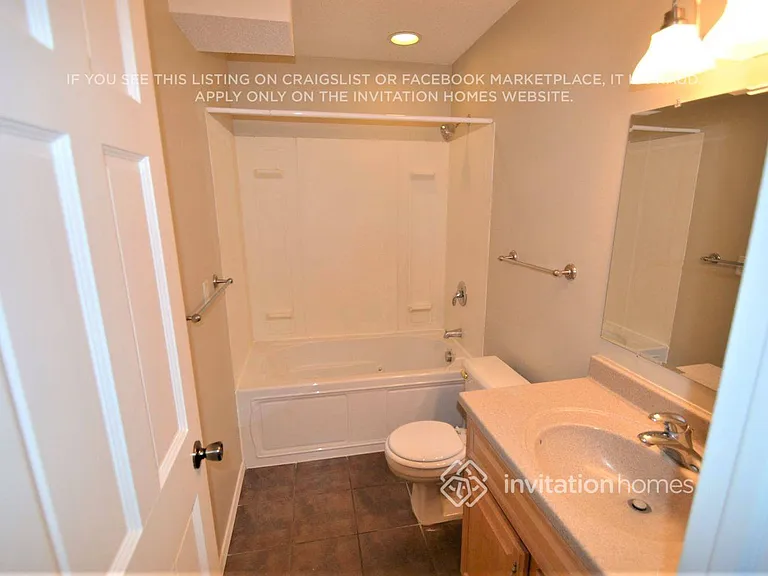 351 4th Ave S — Photo 14