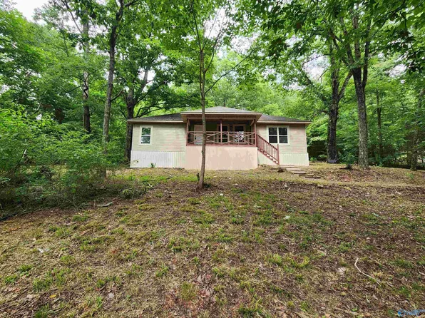 724 Old Highway 31, Falkville, AL 35622