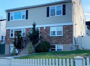 506 New Rochelle Rd, Bronxville, NY 10708