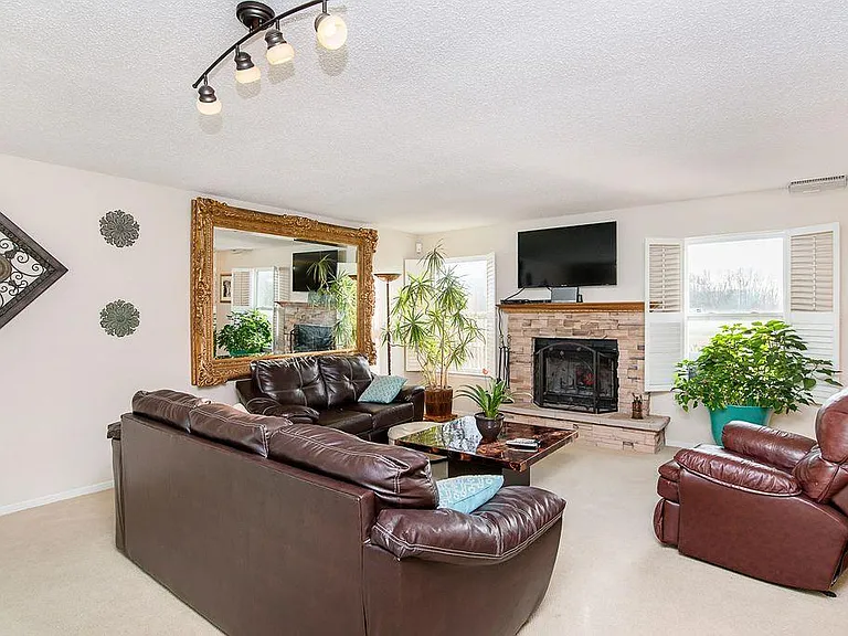 14726 Fawn Hollow Ln — Photo 8