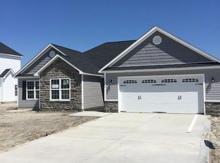 505 Ivory Ct, Jacksonville, NC 28546