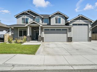 10124 W 16th Pl, Kennewick, WA