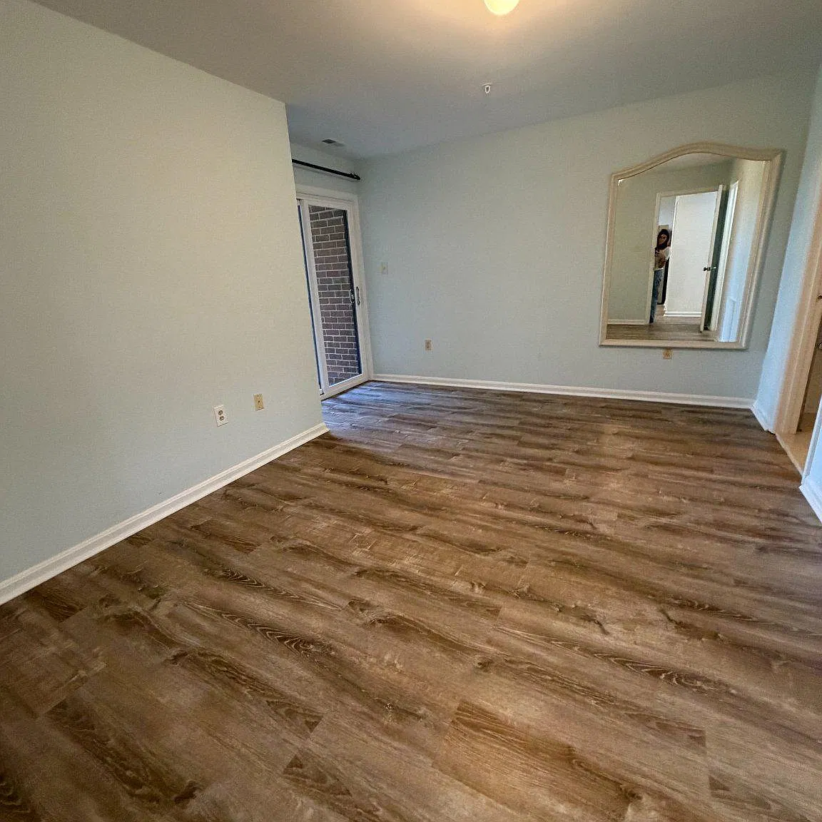 2 bed, 2.0 bath, 1048 sqft, $2,650 — Photo 3
