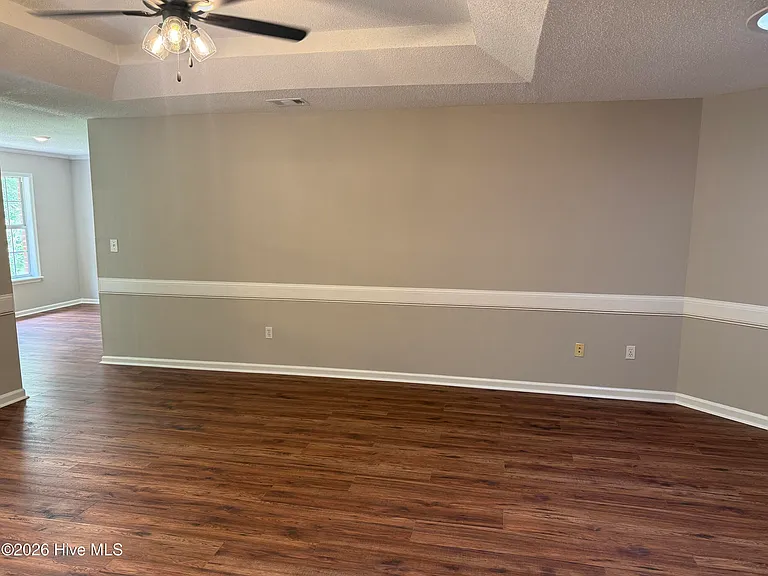 2961 Pointewest Dr — Photo 7