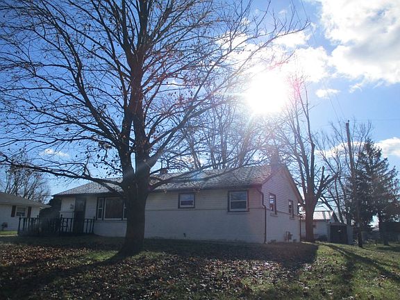 2nd image of 2735 Sylvester St